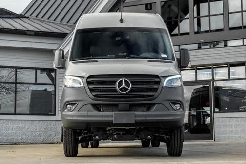2025 Mercedes-Benz Sprinter 3500XD High Roof