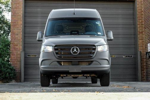 2026 Mercedes-Benz Sprinter 2500 High Roof