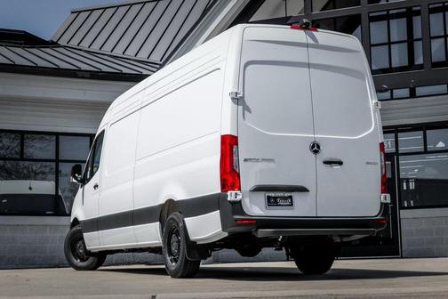 2025 Mercedes-Benz Sprinter 2500 High Roof
