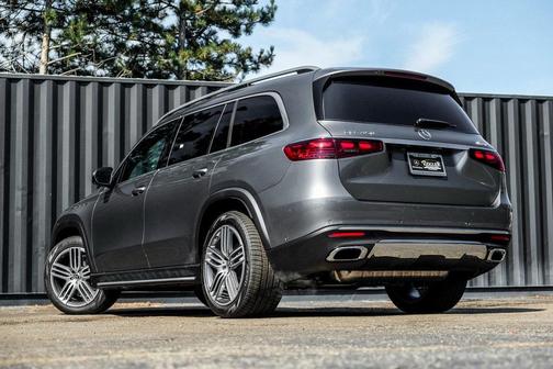 2026 Mercedes-Benz GLS 450 4MATIC
