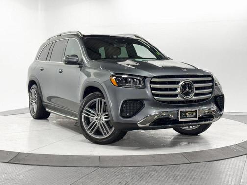 2026 Mercedes-Benz GLS 450 4MATIC