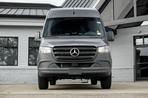 2025 Mercedes-Benz Sprinter 2500 High Roof