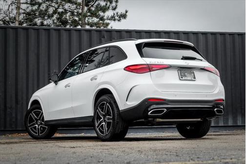 2025 Mercedes-Benz GLC 300 4MATIC
