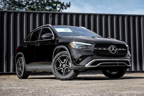 Black 2026 Mercedes-Benz GLA 250 4MATIC