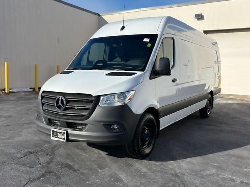 2025 Mercedes-Benz Sprinter 2500 High Roof