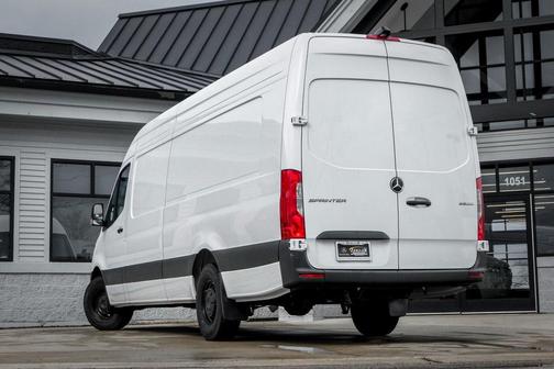 2025 Mercedes-Benz Sprinter 2500 High Roof