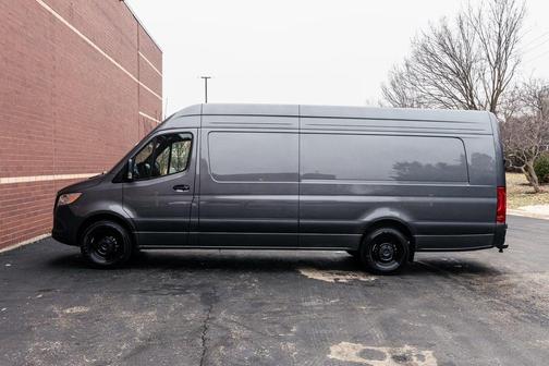 2025 Mercedes-Benz Sprinter 2500 High Roof