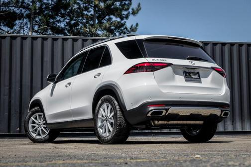 White 2026 Mercedes-Benz GLE 350 4MATIC