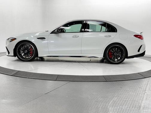 2024 Mercedes-Benz AMG C 63 S E Performance