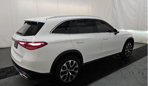2025 Mercedes-Benz GLC 350e Base