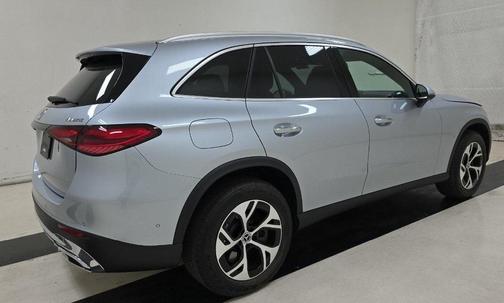 2025 Mercedes-Benz GLC 350e Base