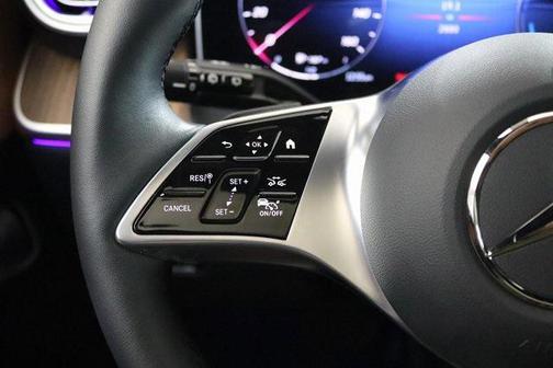 2025 Mercedes-Benz GLC 350e Base