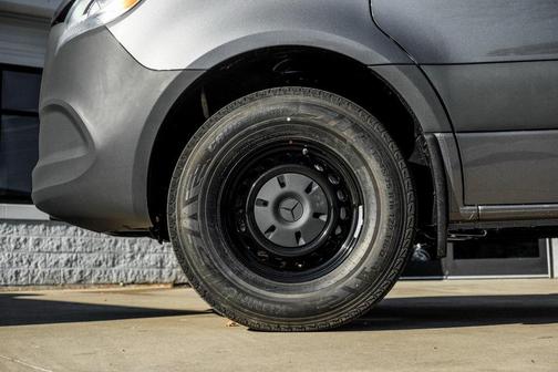 2026 Mercedes-Benz Sprinter 2500 High Roof