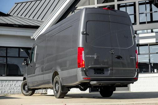 2026 Mercedes-Benz Sprinter 2500 High Roof