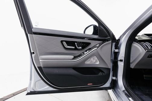 2025 Mercedes-Benz AMG S 63 E 4MATIC