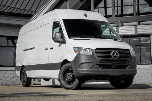 2025 Mercedes-Benz Sprinter 2500 High Roof