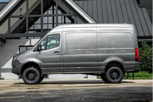 2025 Mercedes-Benz Sprinter 2500 High Roof