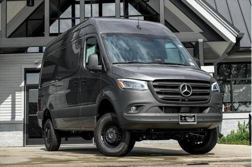 2025 Mercedes-Benz Sprinter 2500 High Roof