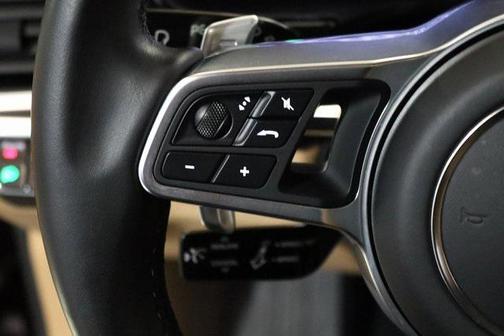 2018 Porsche Panamera 4S