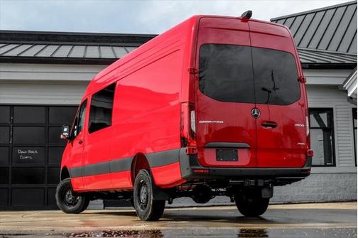 2025 Mercedes-Benz Sprinter 2500 High Roof