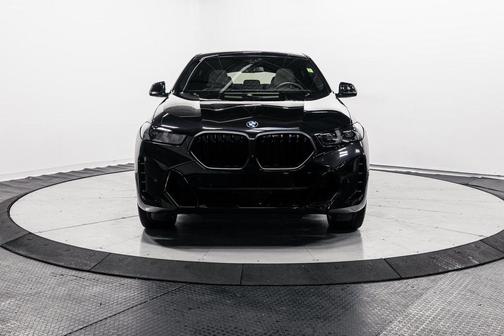 2024 BMW X6 xDrive40i