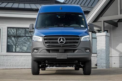 2025 Mercedes-Benz Sprinter 2500 High Roof