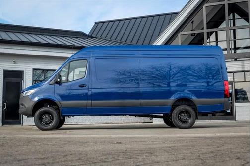 2025 Mercedes-Benz Sprinter 2500 High Roof