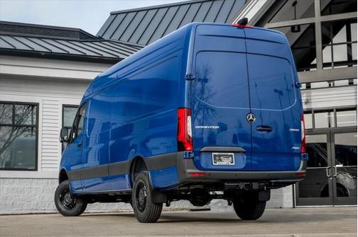 2025 Mercedes-Benz Sprinter 2500 High Roof