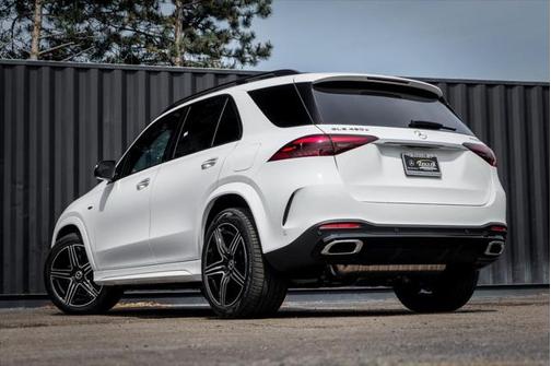 2025 Mercedes-Benz GLE 450e 4MATIC