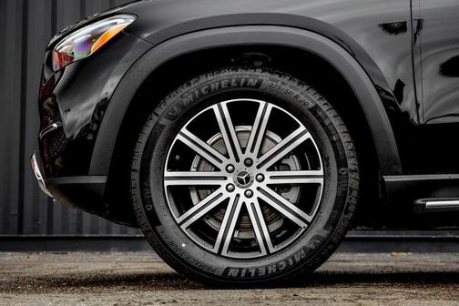Black 2026 Mercedes-Benz GLE 350 4MATIC