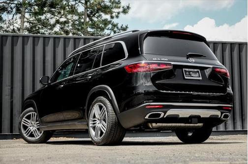 2025 Mercedes-Benz GLS 450 4MATIC
