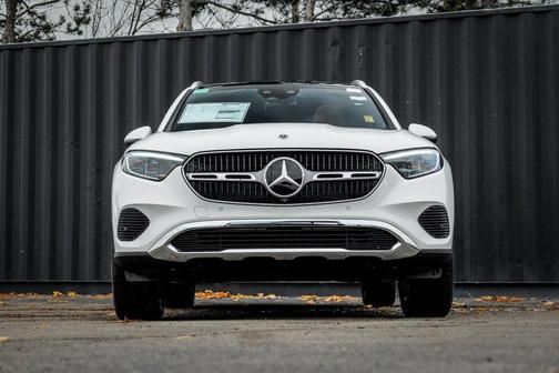 2026 Mercedes-Benz GLC 300 4MATIC