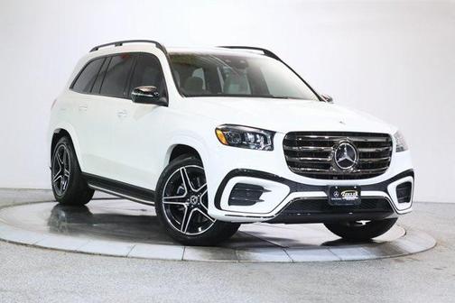 2025 Mercedes-Benz GLS 450 4MATIC