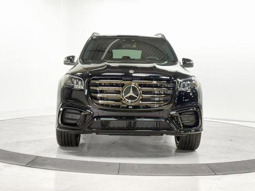 2025 Mercedes-Benz GLS 580 4MATIC