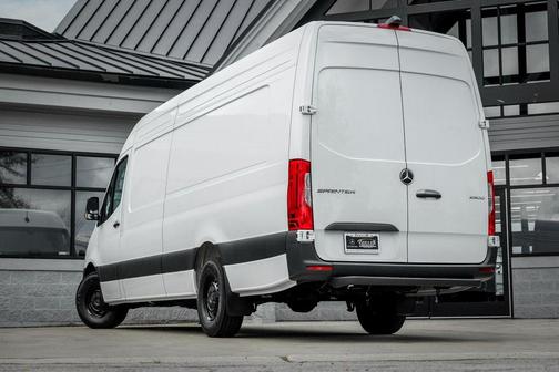 2026 Mercedes-Benz Sprinter 2500 High Roof