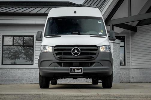 2026 Mercedes-Benz Sprinter 2500 High Roof