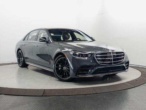 MANUFAKTUR Graphite Gray Solid 2023 Mercedes-Benz S-Class 4MATIC