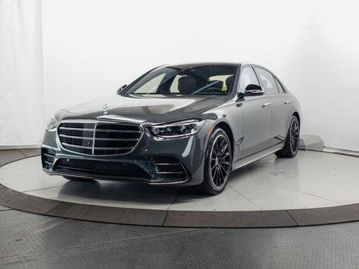 MANUFAKTUR Graphite Gray Solid 2023 Mercedes-Benz S-Class 4MATIC