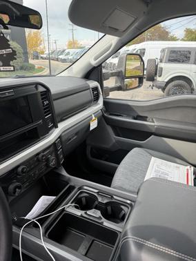 2026 Ford F-350 XLT