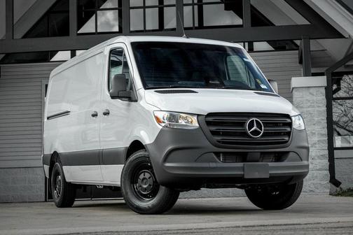 2026 Mercedes-Benz Sprinter 2500 Standard Roof