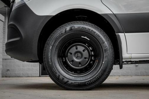 2026 Mercedes-Benz Sprinter 2500 Standard Roof