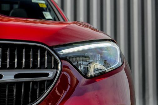 2026 Mercedes-Benz GLC 300 4MATIC