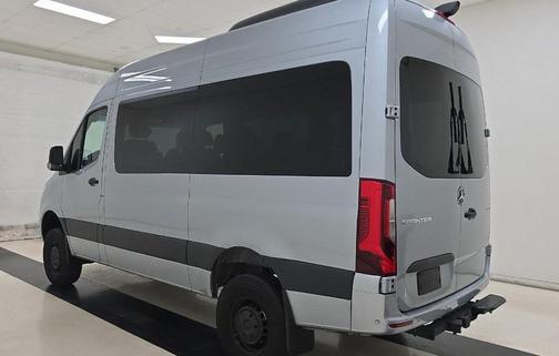 2025 Mercedes-Benz Sprinter 2500 Passenger 144 WB