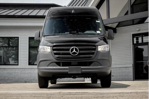 2025 Mercedes-Benz Sprinter 2500 High Roof