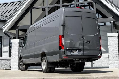 2025 Mercedes-Benz Sprinter 3500XD High Roof