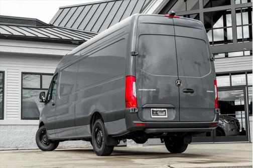 2025 Mercedes-Benz Sprinter 2500 High Roof