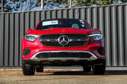 2026 Mercedes-Benz GLC 300 4MATIC