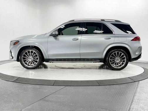 2024 Mercedes-Benz GLE 450 Plug-In Hybrid 4MATIC