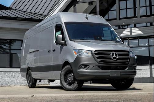 2025 Mercedes-Benz Sprinter 2500 High Roof