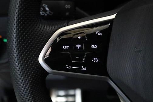 2023 Volkswagen Tiguan 2.0T SEL R-Line 4MOTION